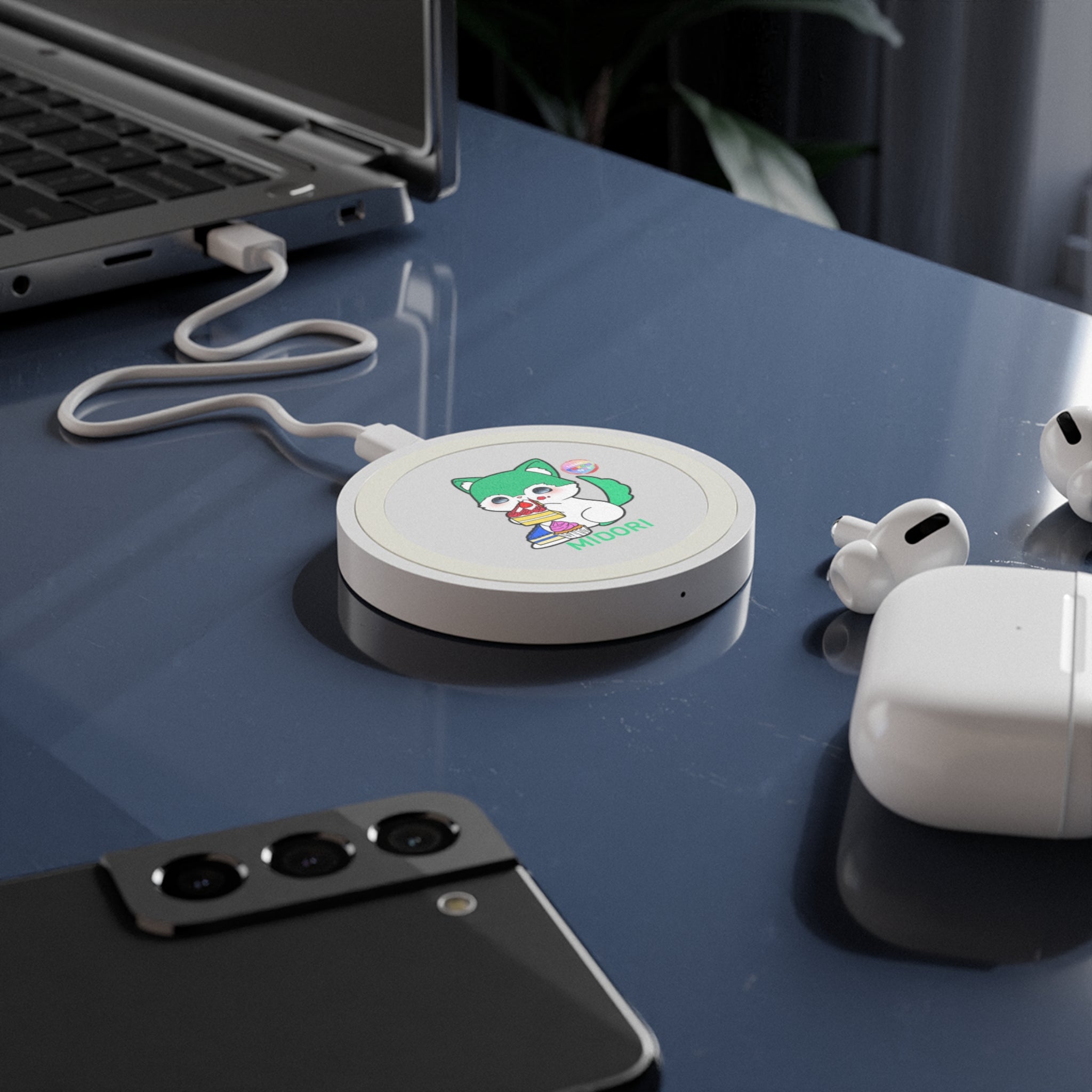 Cute Cartoon Pet Wireless Charging Pad - Fun Gaming Gift, Tech Accessory, Quake Style, Midori Design, Home Office Decor