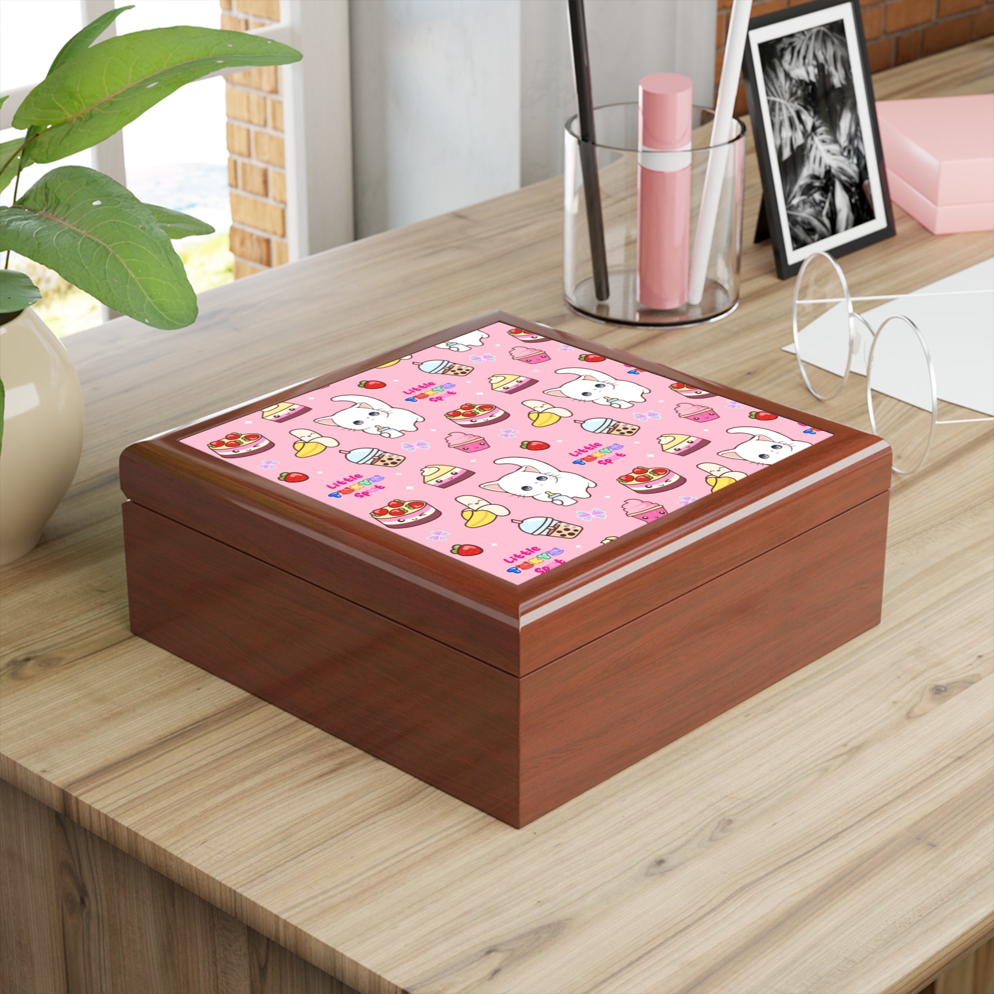 Cute Cat-Themed Jewelry Box, Whimsical Keepsake Container, Perfect Gift for Cat Lovers, Birthday Surprise, Home Decor