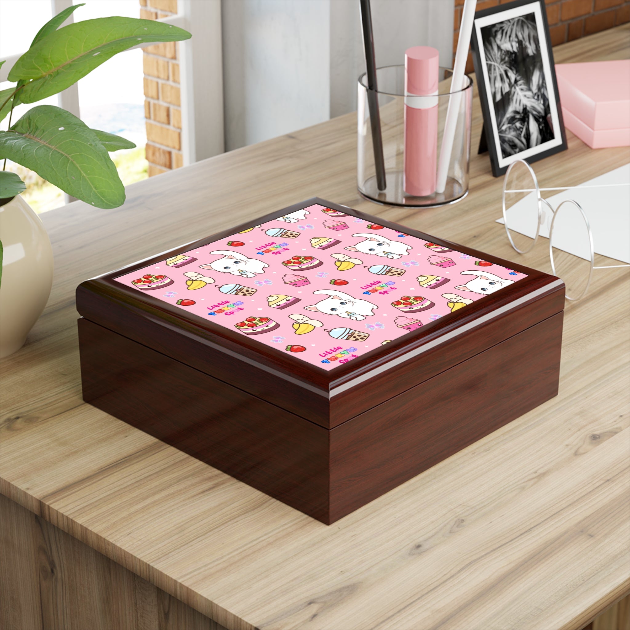 Cute Cat-Themed Jewelry Box, Whimsical Keepsake Container, Perfect Gift for Cat Lovers, Birthday Surprise, Home Decor